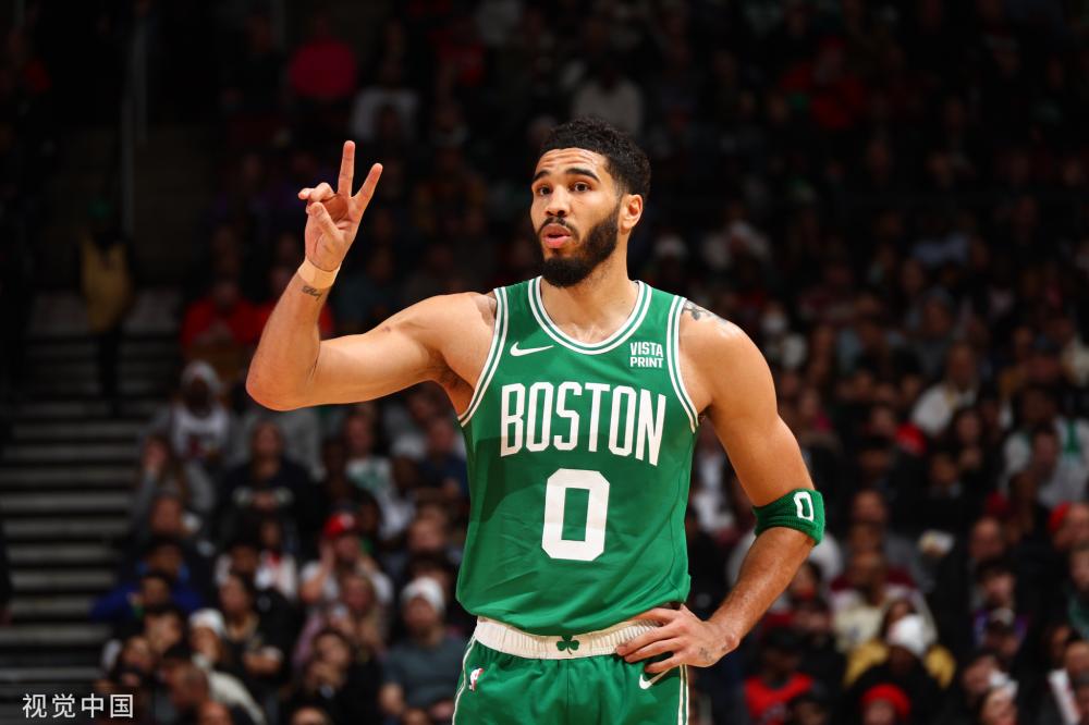 现尤为引人 现尤为引人