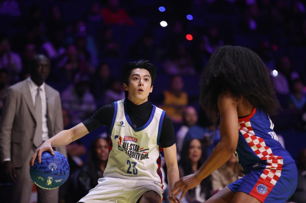 她在比赛中 她在比赛中