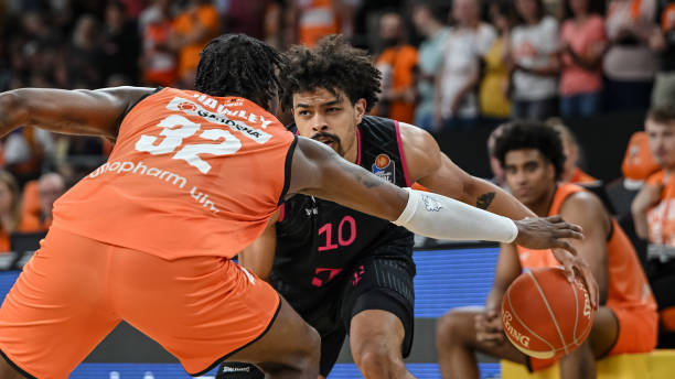 年轻选手 年轻选手