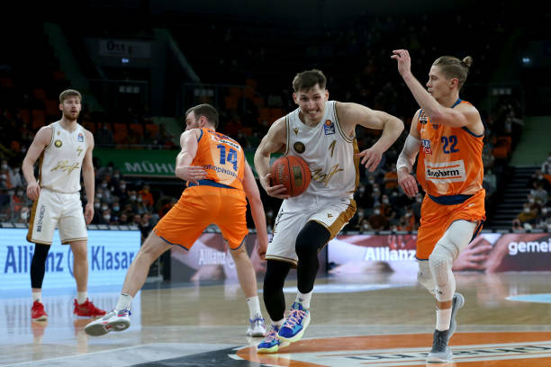 不仅是对中 不仅是对中